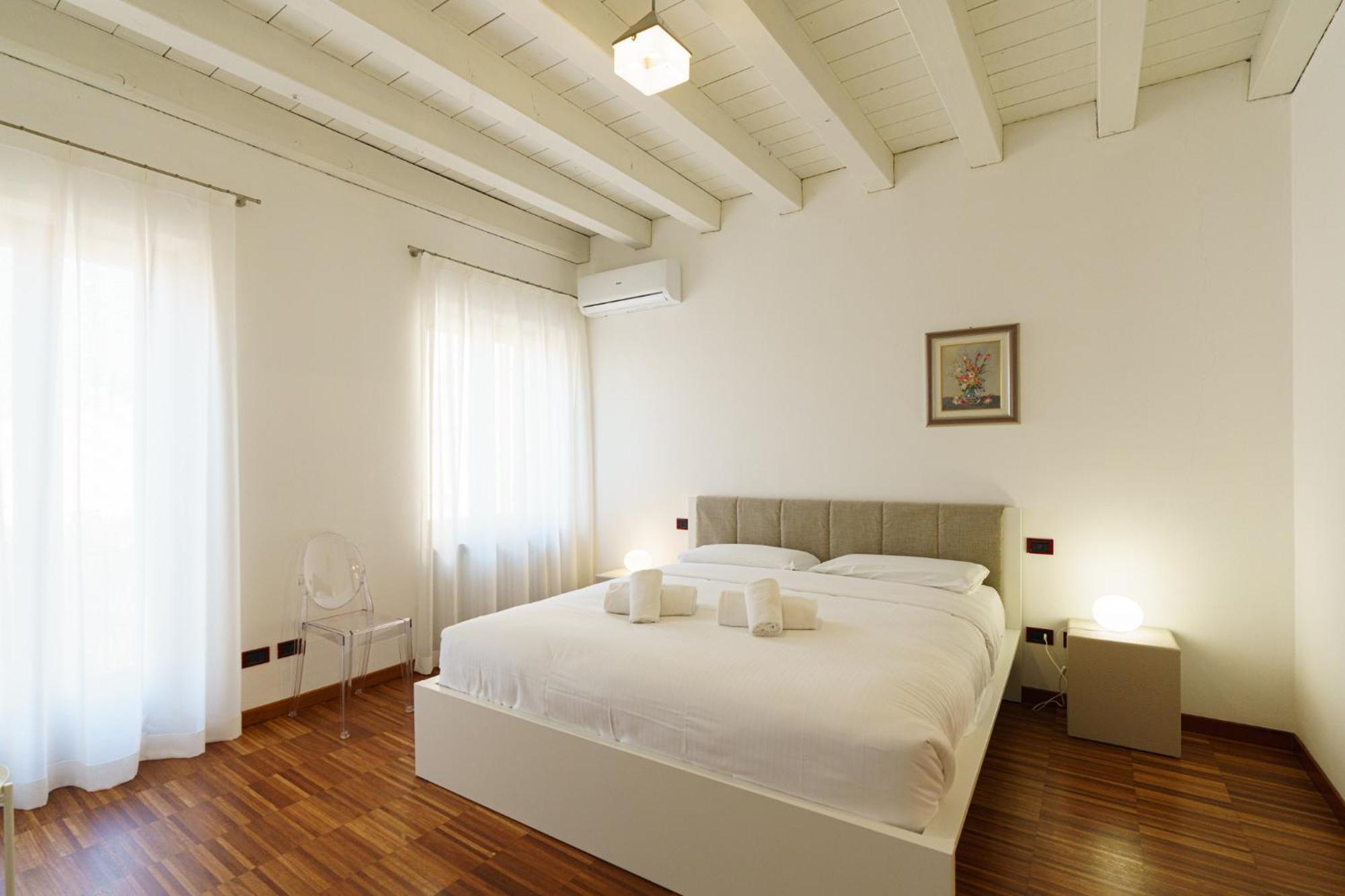 Domus Verona - Residenza Marconi Номер фото