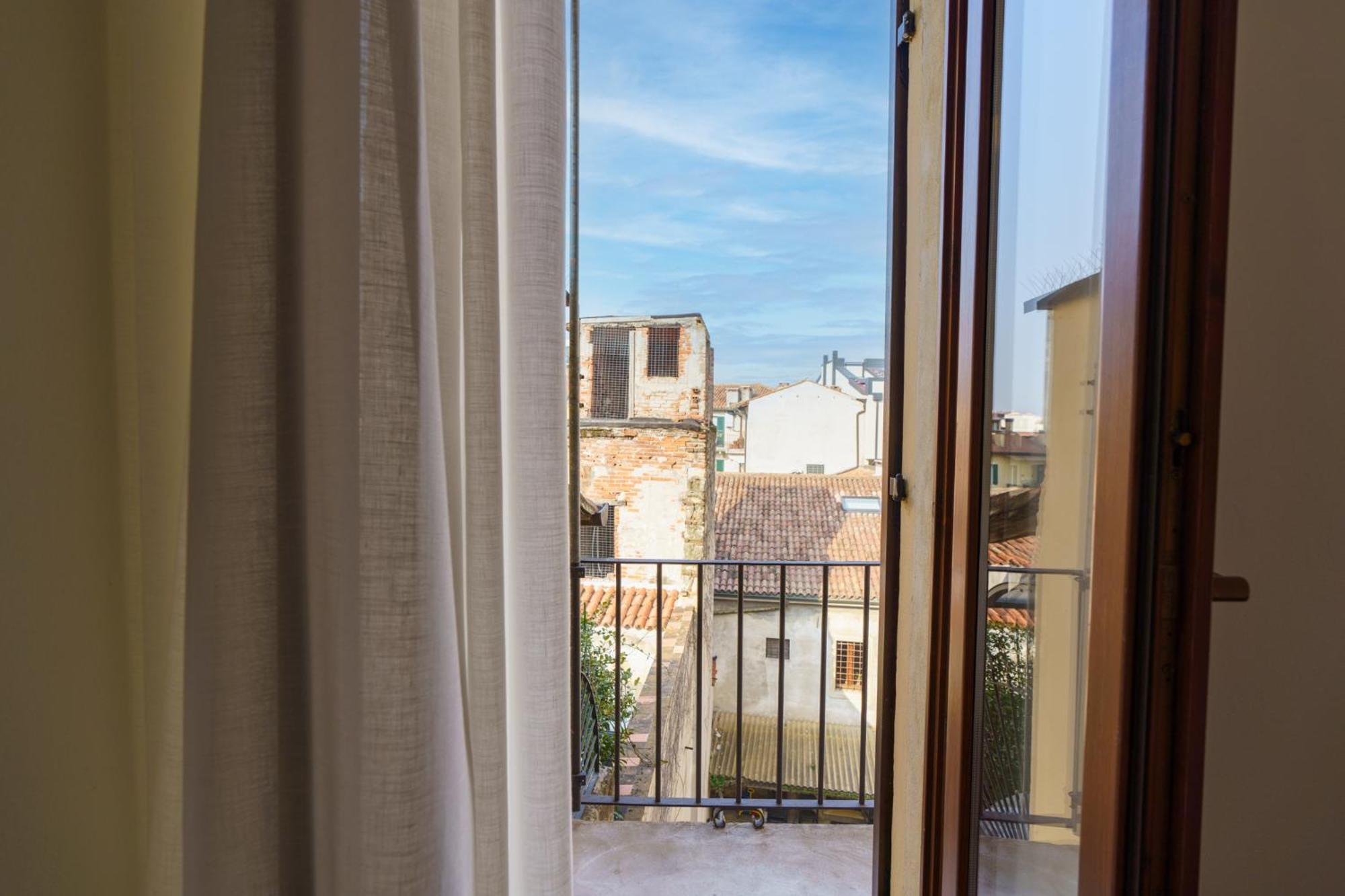 Domus Verona - Residenza Marconi Номер фото